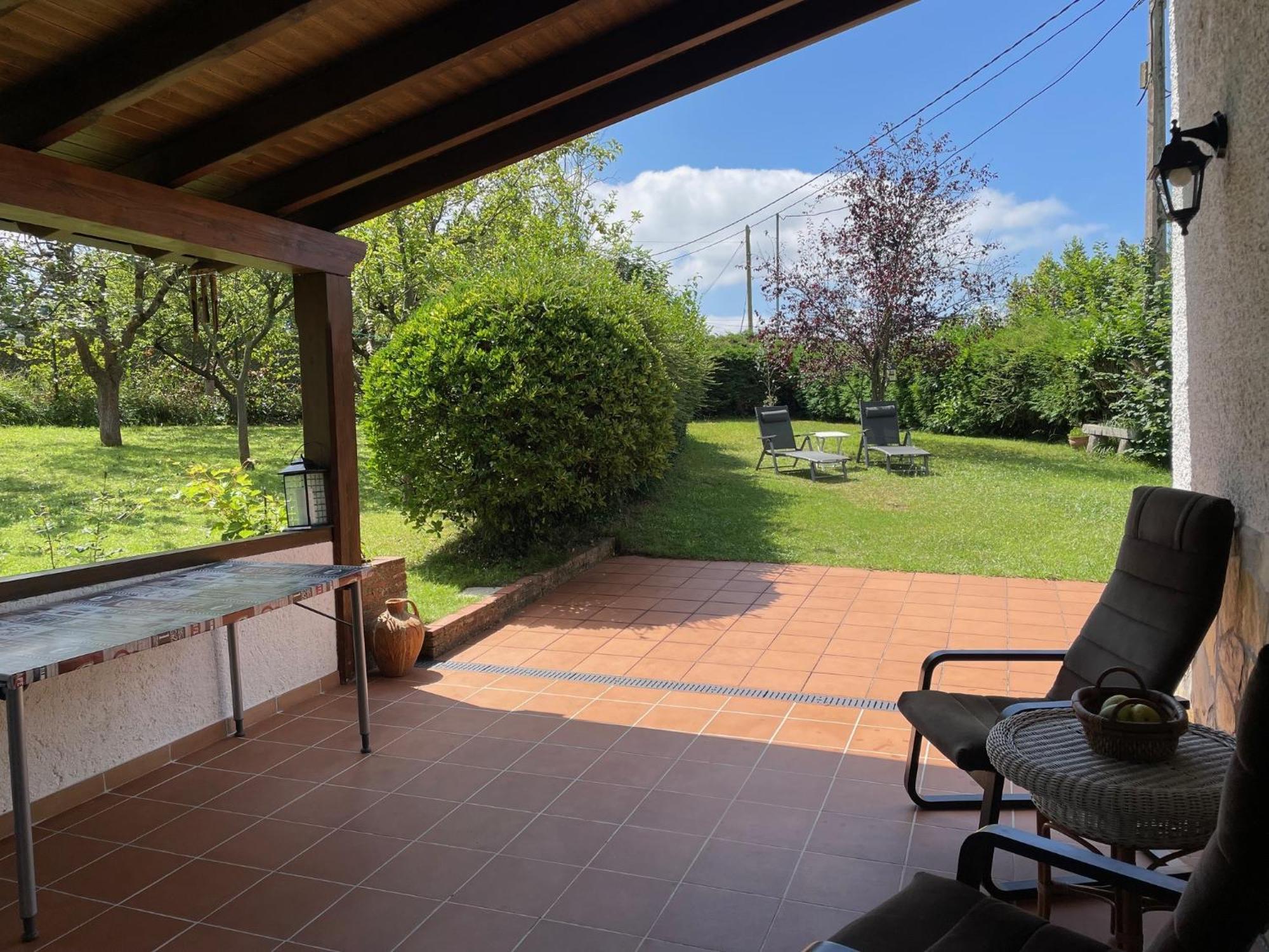 Vila Casa Benjamin Oviedo Exteriér fotografie