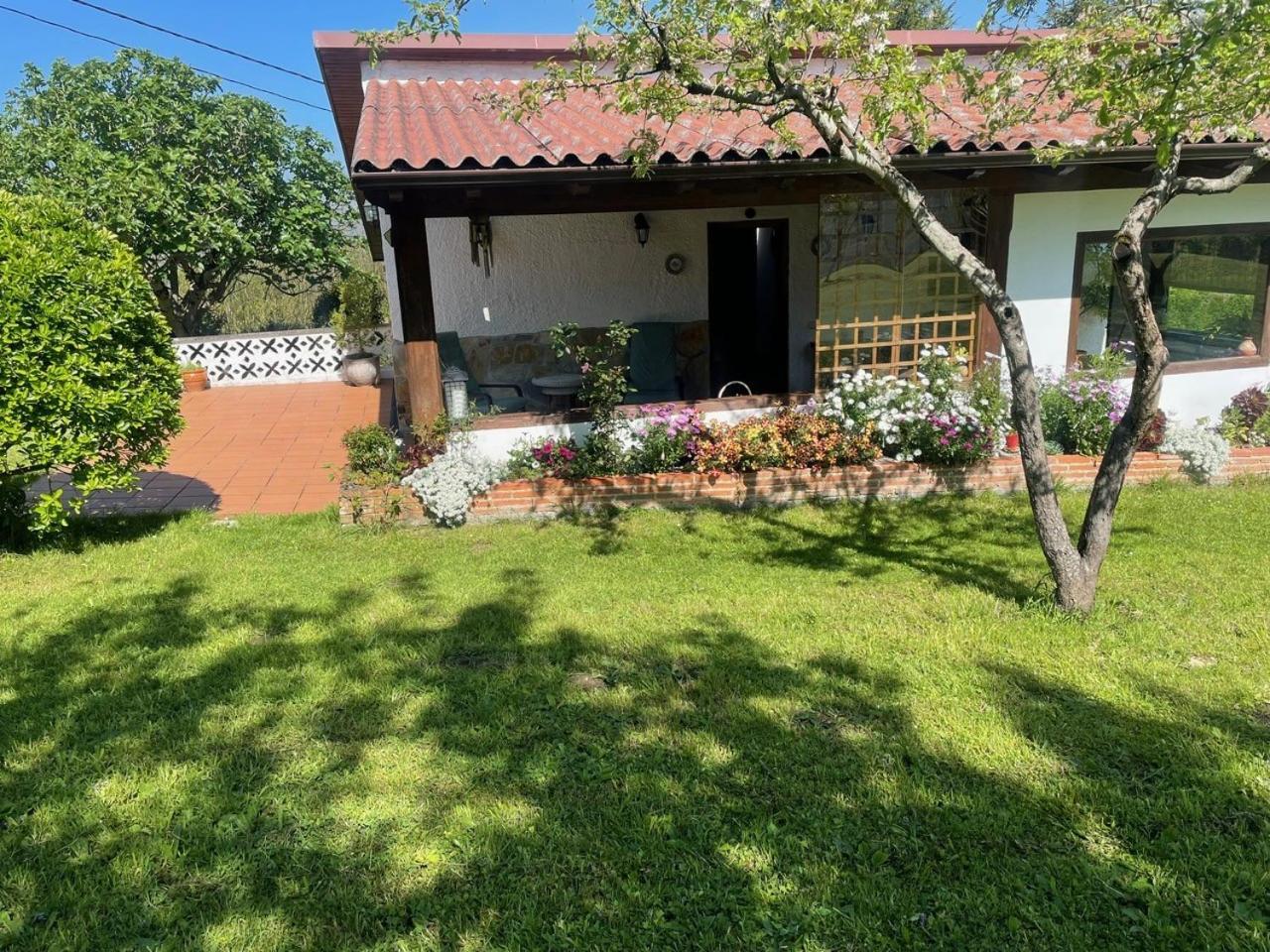 Vila Casa Benjamin Oviedo Exteriér fotografie